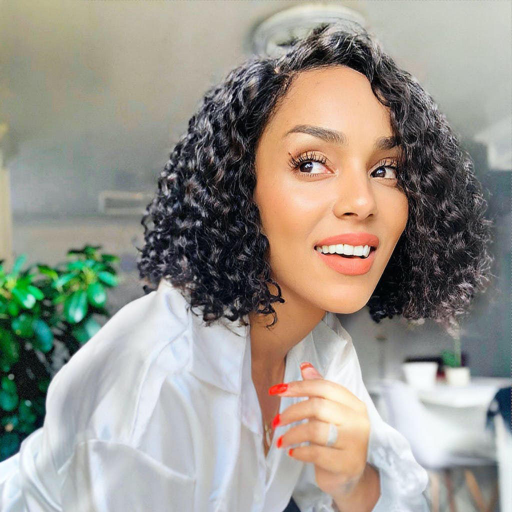 Luve Short Water Wave Glueless Lace Wig C Part Summer Short Wigs