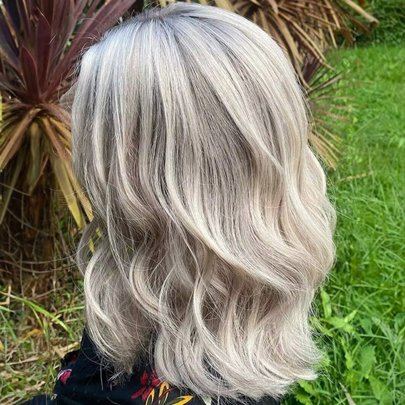 Platinum Ash Blonde Bob 13x4 Lace Wavy Wig Glueless Human Hair Wig